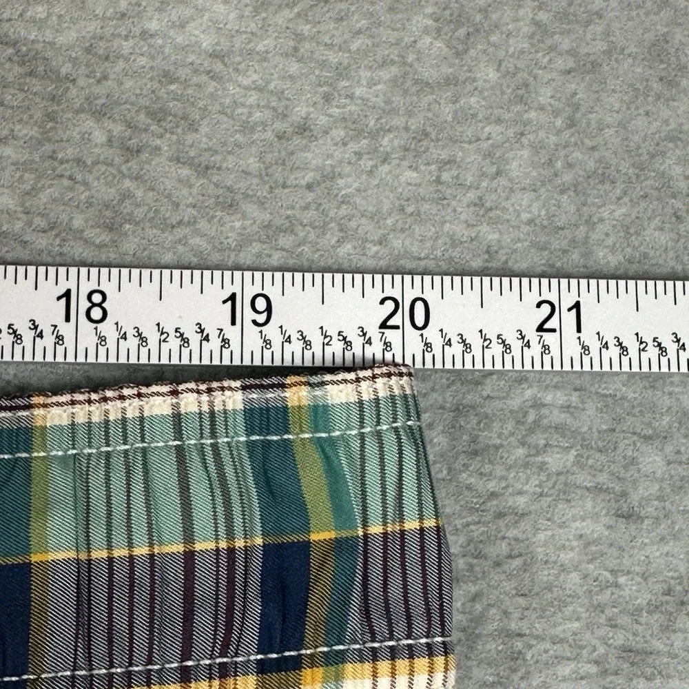 Lands End Swim Trunks Mens L Green Plaid Cargo Pockets Lined 8.5 in Inseam Board